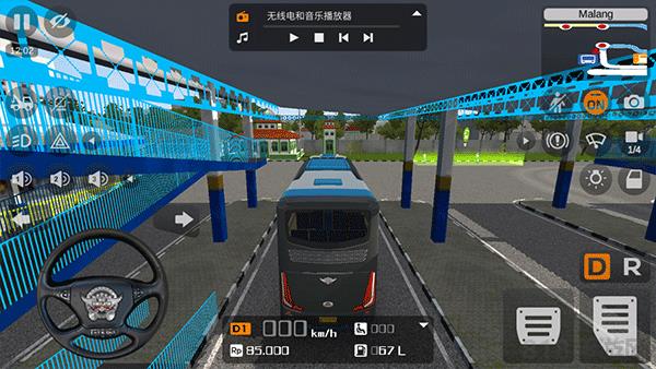 Bus Simulator Indonesia界面展示2